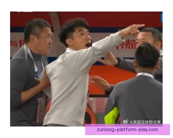 中超风波再起青岛西海岸主帅郑智被禁赛六场引发舆论热议 中超风波再起青岛西海岸主帅郑智被禁赛六场引发舆论热议